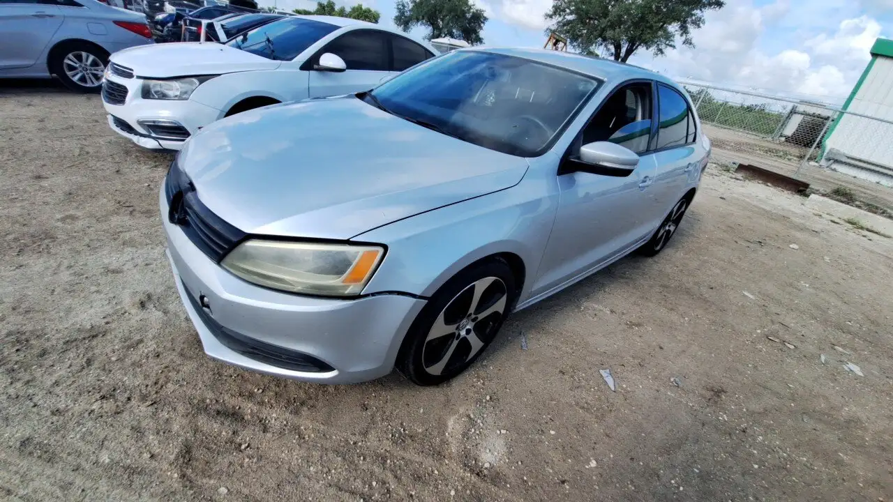 Photo of 2012 Volkswagen Jetta