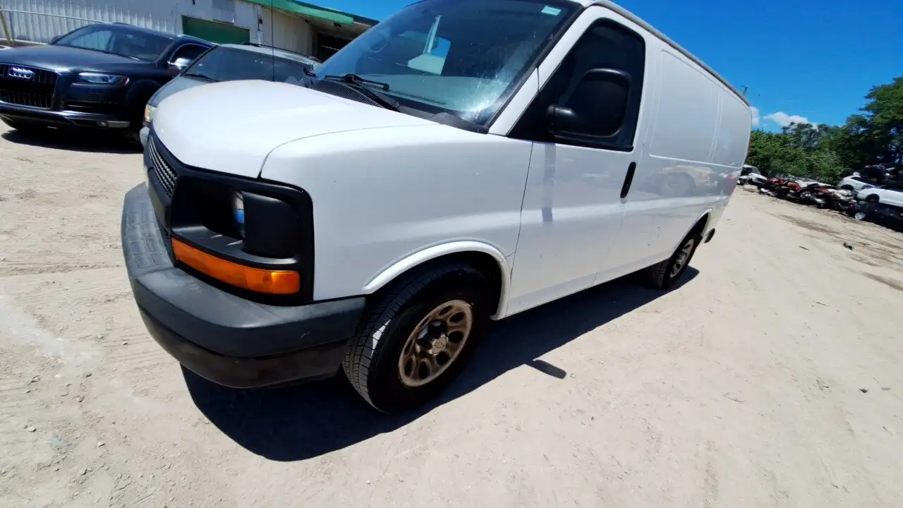 Photo of 2014 Chevrolet Express 1500