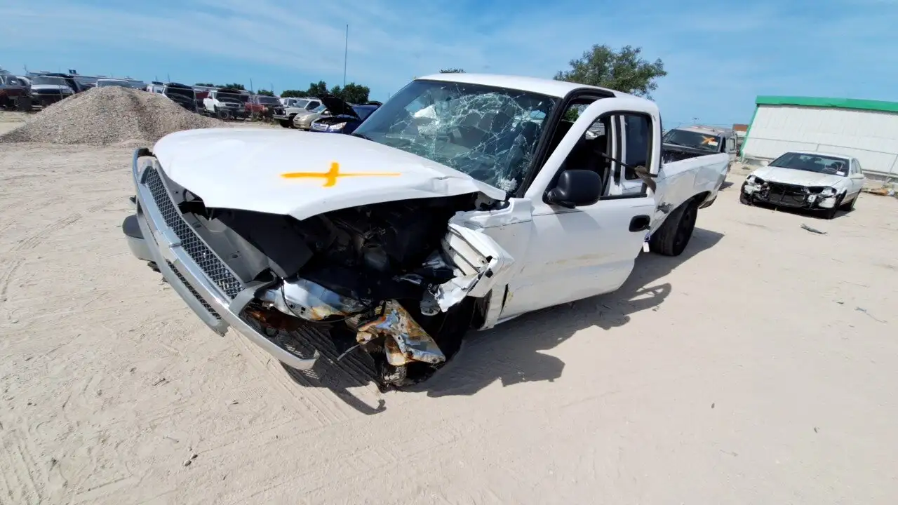 Photo of 2004 Chevrolet Silverado 1500