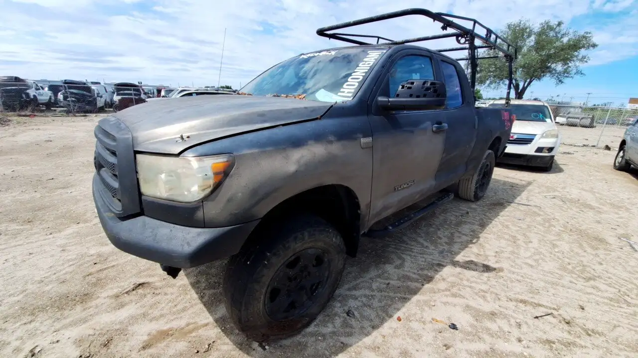 Photo of 2010 Toyota Tundra