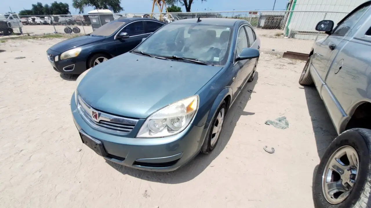 Photo of 2009 Saturn Aura