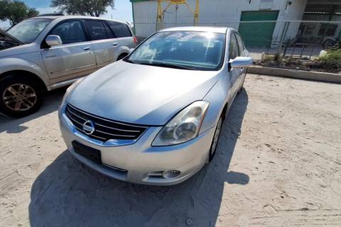 Photo of 2010 Nissan Altima