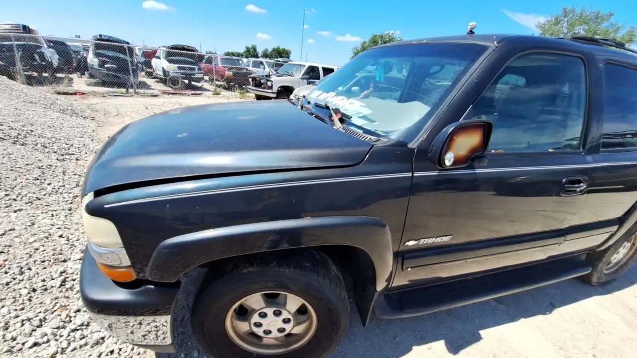 Photo of 2002 Chevrolet Tahoe