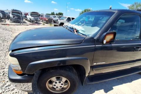 Photo of 2002 Chevrolet Tahoe