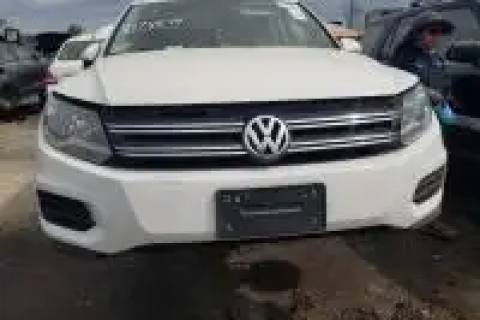 Photo of 2013 Volkswagen Tiguan