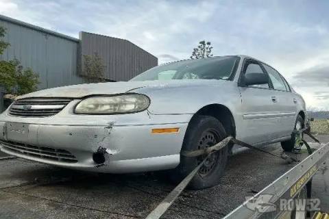 Photo of 2004 Chevrolet Classic