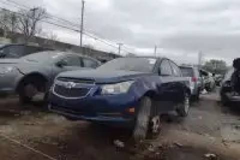 Photo of 2013 Chevrolet Cruze