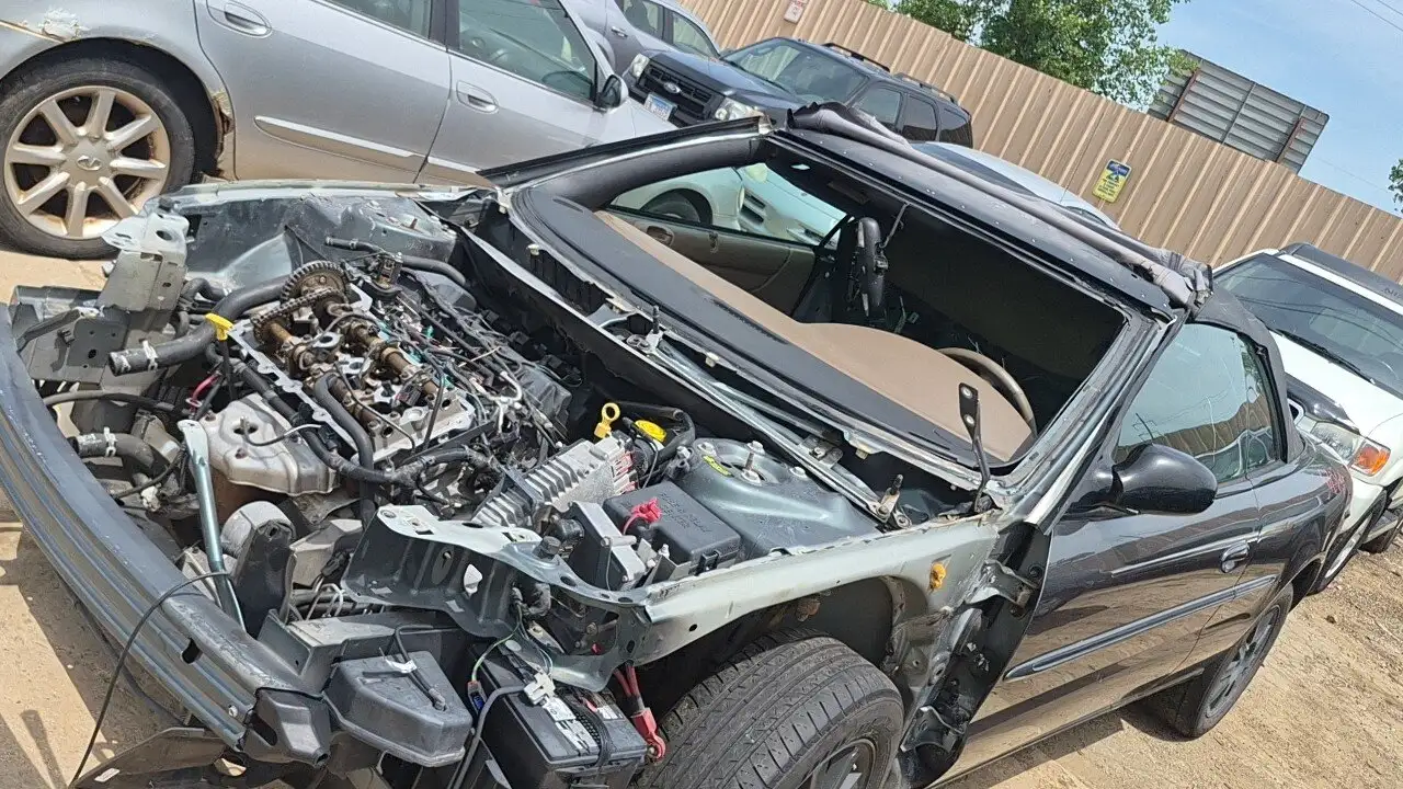 Photo of 2004 Chrysler Sebring