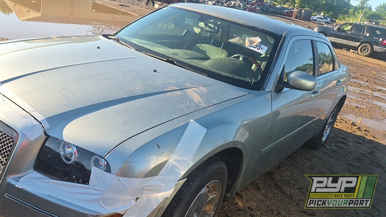 Photo of 2005 Chrysler 300
