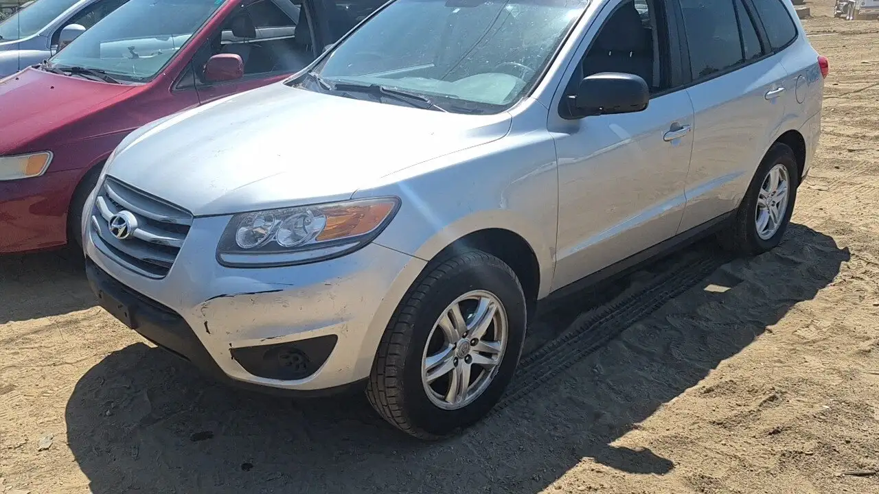 Photo of 2012 Hyundai Santa Fe