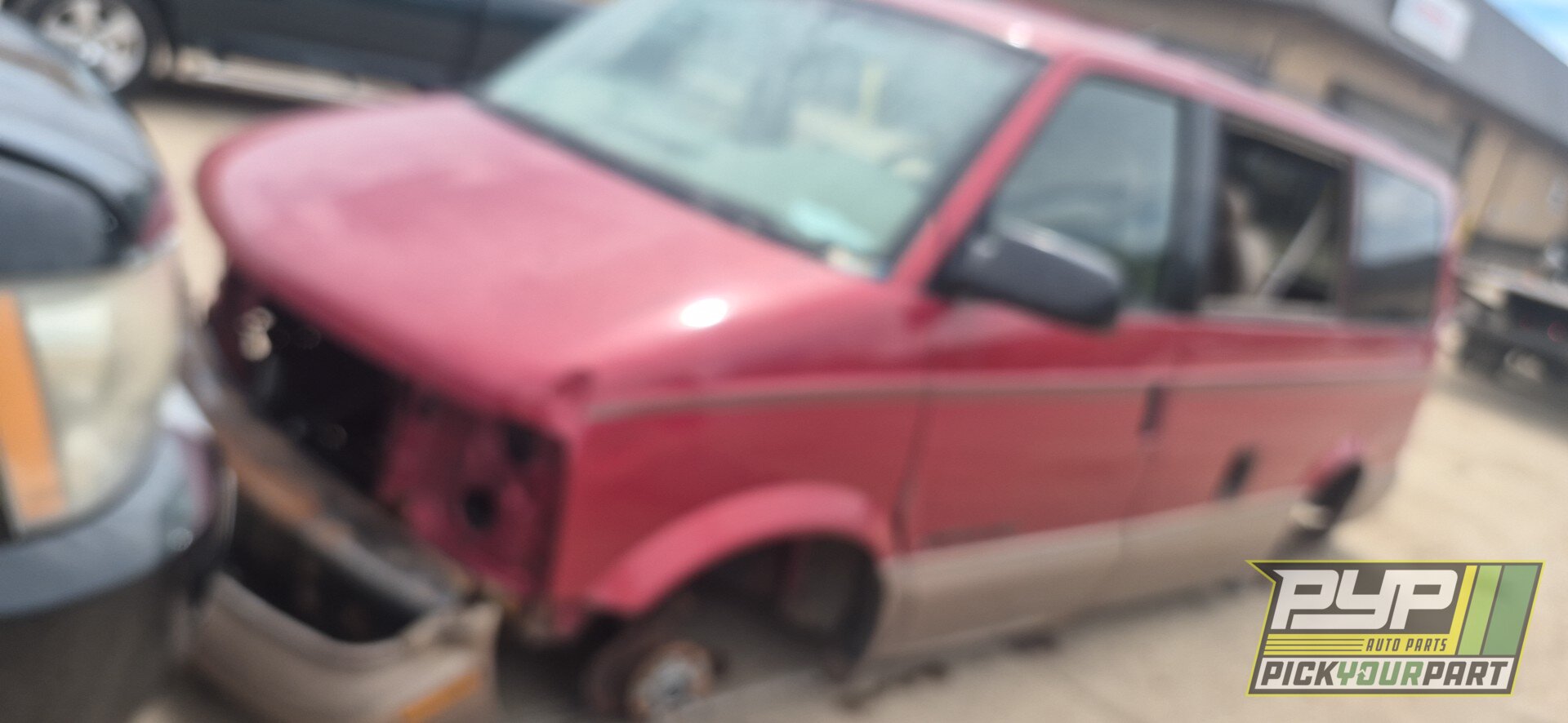 Photo of 1998 Chevrolet Astro