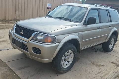 Photo of 2003 Mitsubishi Montero Sport