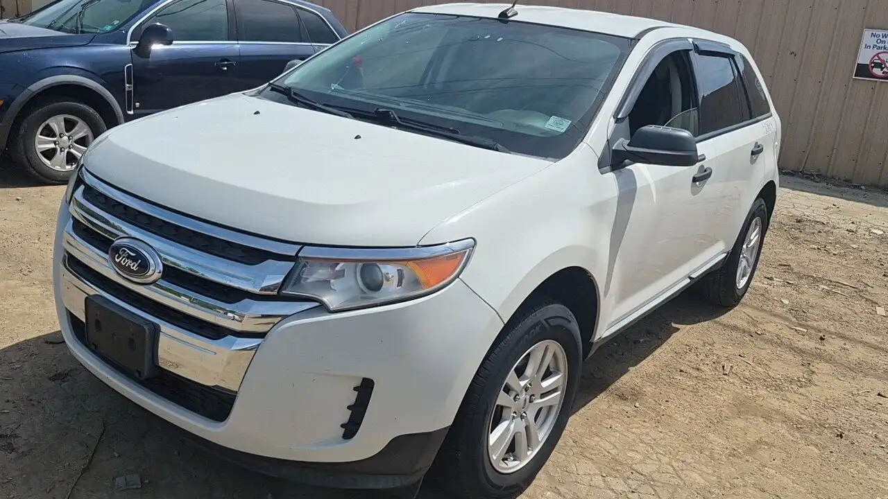 Photo of 2011 Ford Edge