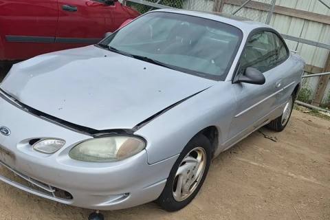 Photo of 2002 Ford Escort