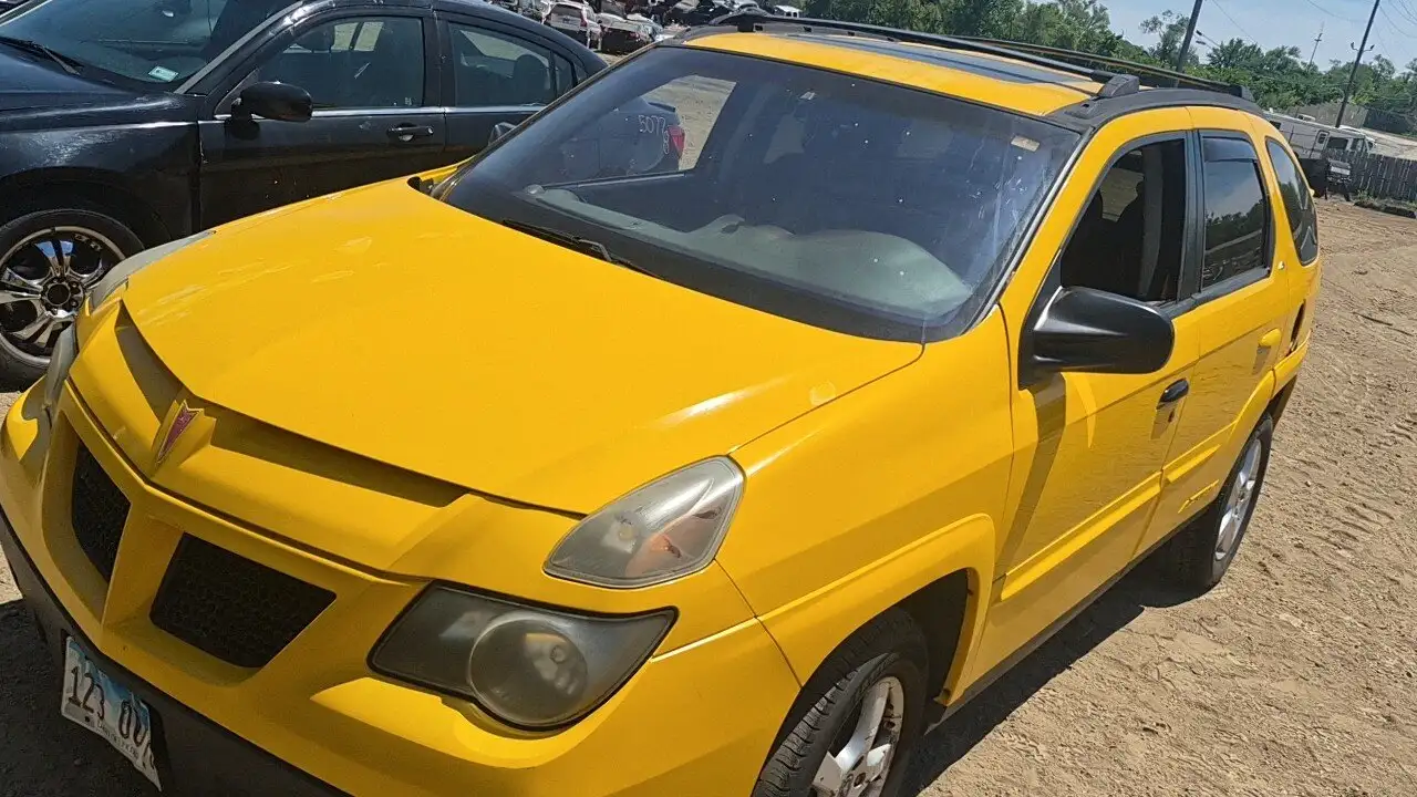 Photo of 2002 Pontiac Aztek