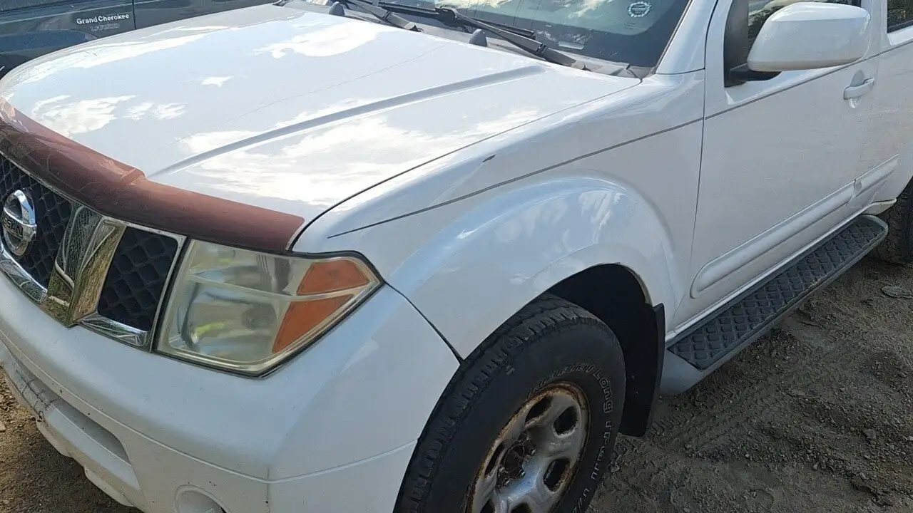 Photo of 2006 Nissan Pathfinder