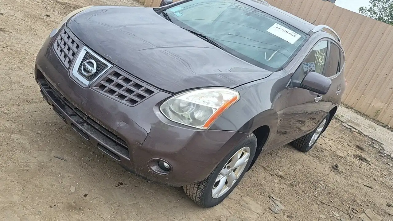 Photo of 2010 Nissan Rogue