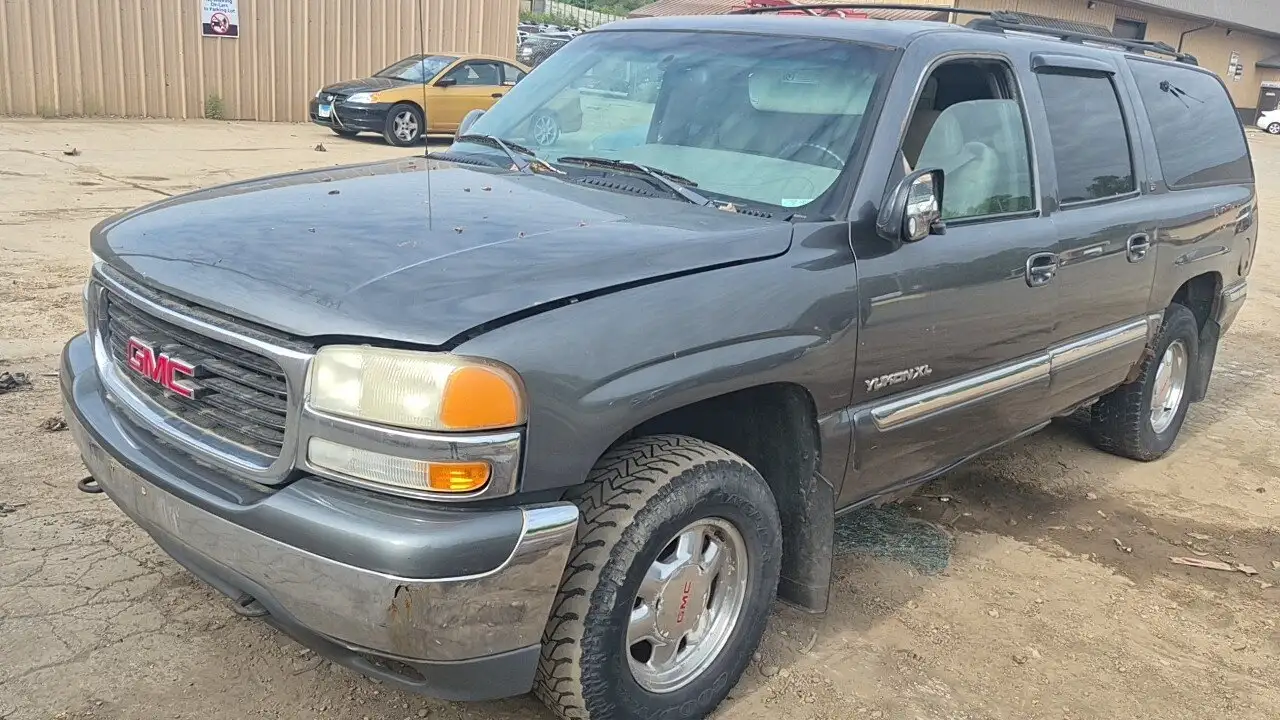 Photo of 2000 Gmc Yukon Xl 1500