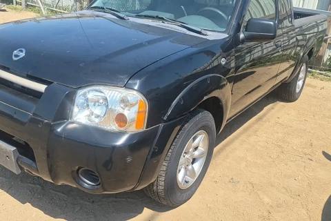 Photo of 2004 Nissan Frontier