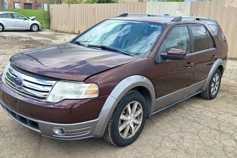 Photo of 2009 Ford Taurus X