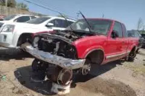 Photo of 2002 Chevrolet S-10