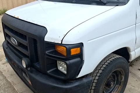 Photo of 2010 Ford E-250