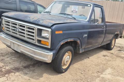Photo of 1982 Ford F-100