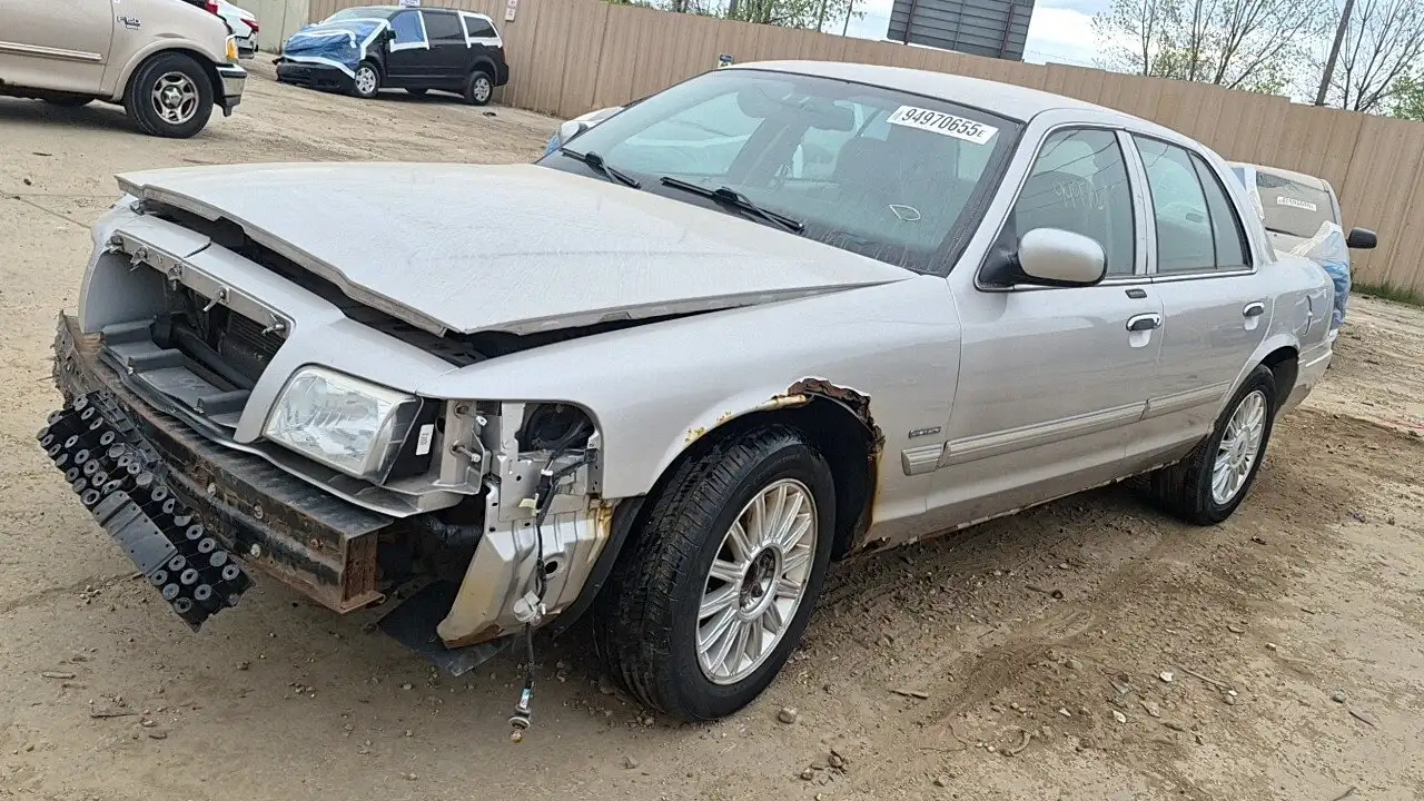 Photo of 2009 Mercury Grand Marquis