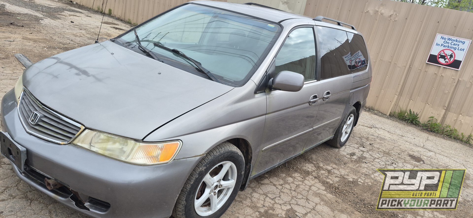 Photo of 1999 Honda Odyssey