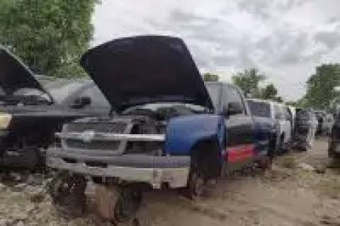 Photo of 2003 Chevrolet Silverado