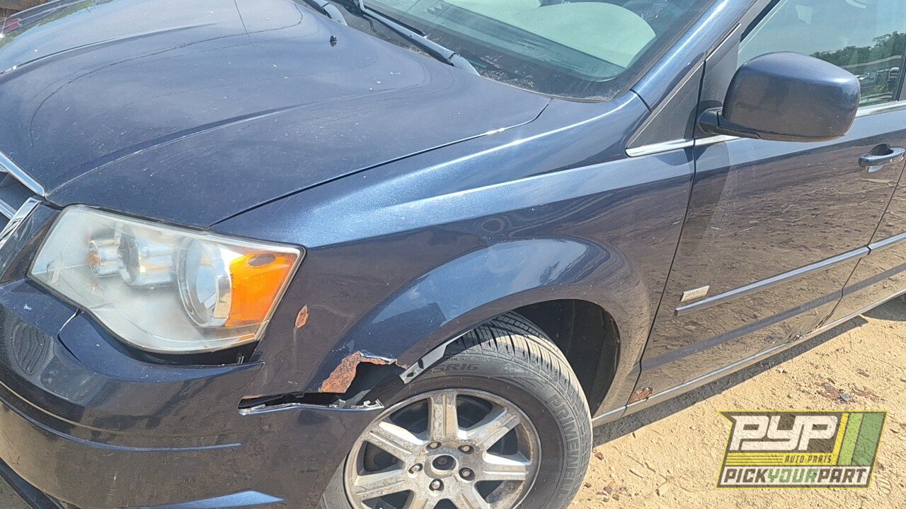 Photo of 2008 Chrysler Town & Country