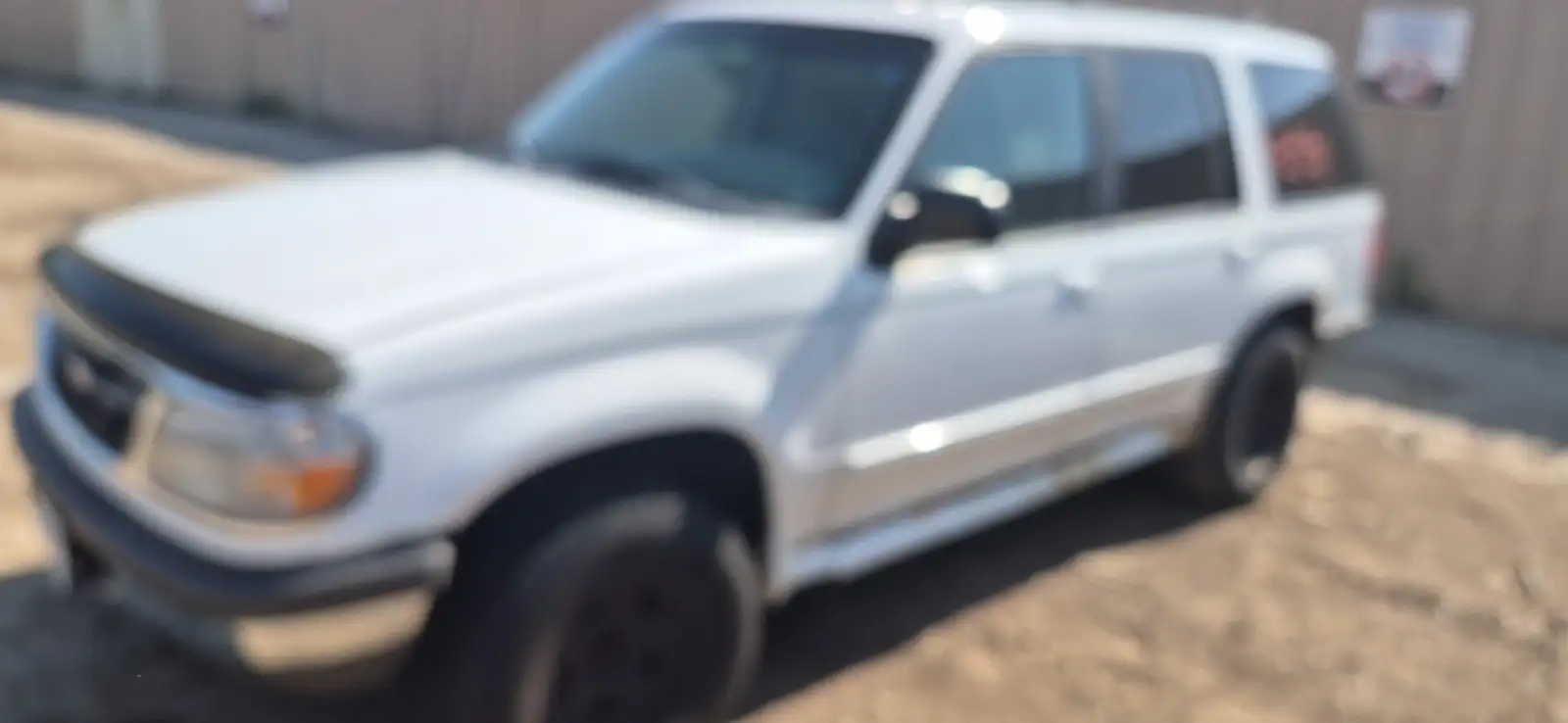 Photo of 1998 Ford Explorer