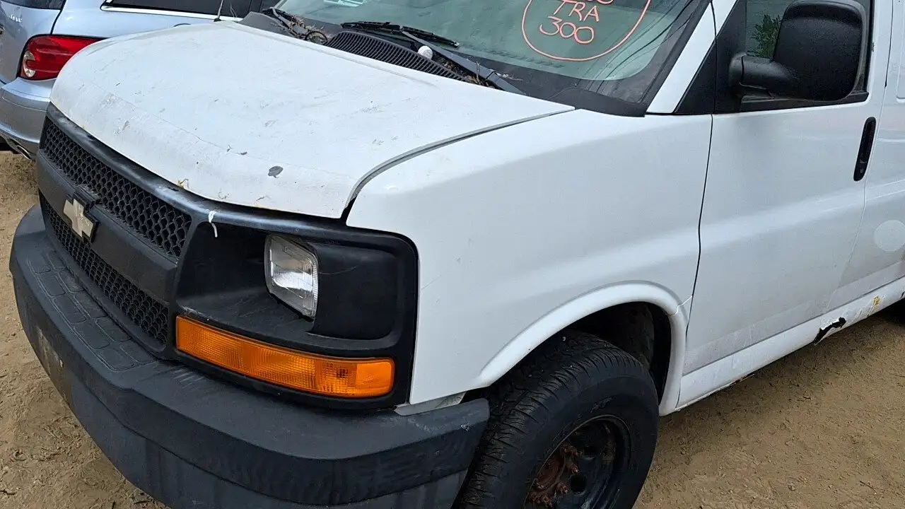 Photo of 2008 Chevrolet Express 3500