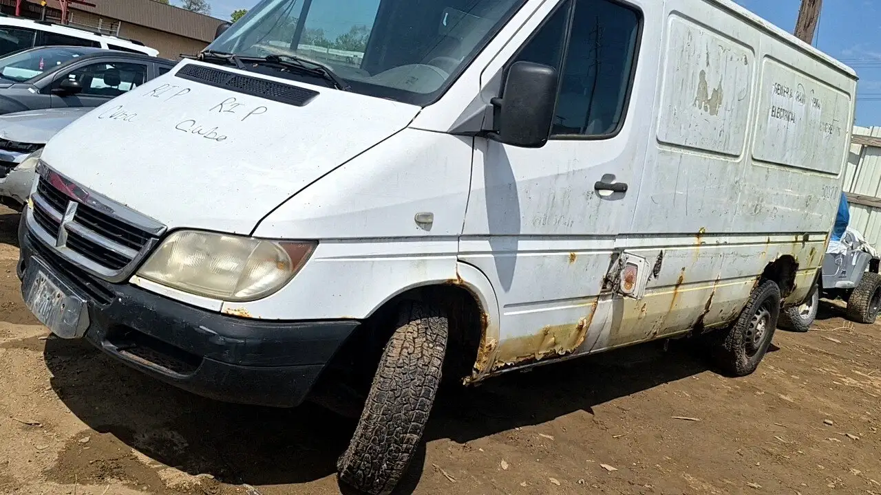 Photo of 2003 Dodge Sprinter 2500