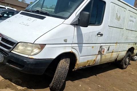 Photo of 2003 Dodge Sprinter 2500