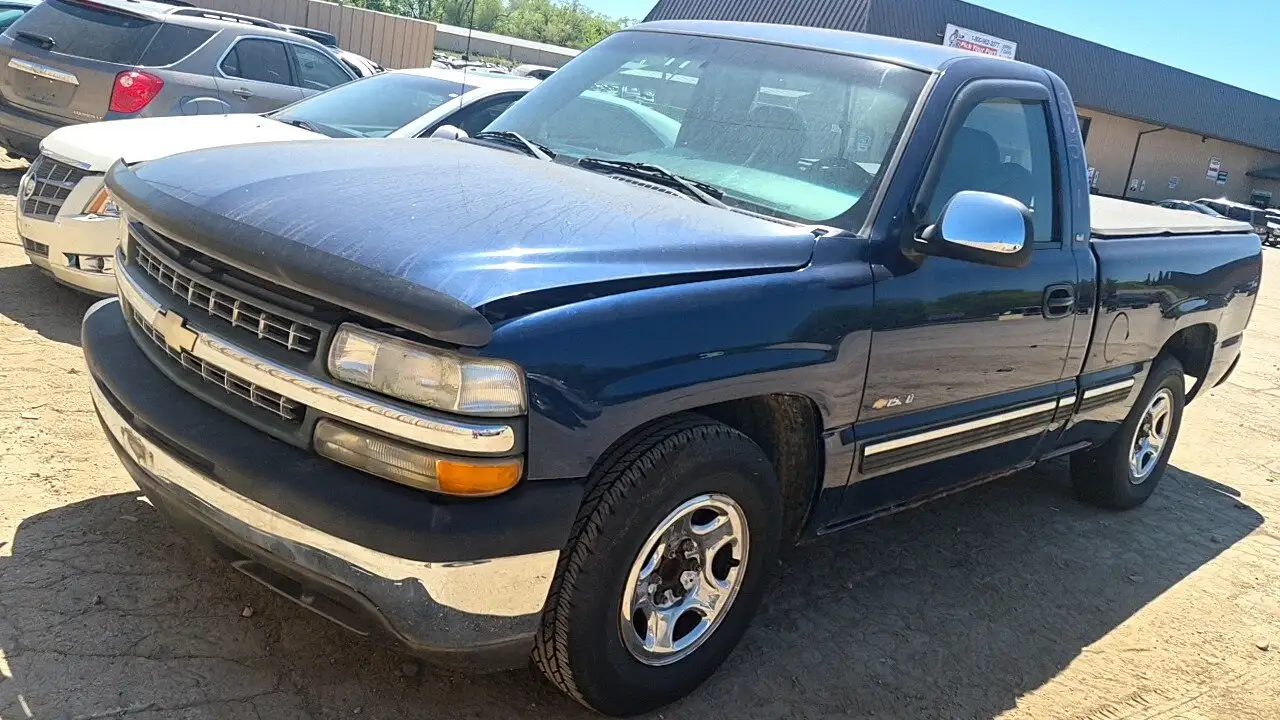 Photo of 2000 Chevrolet Silverado 1500