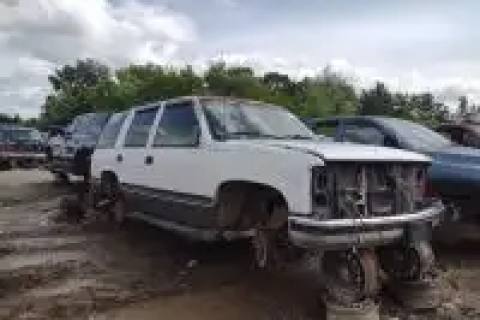 Photo of 1999 Chevrolet Tahoe