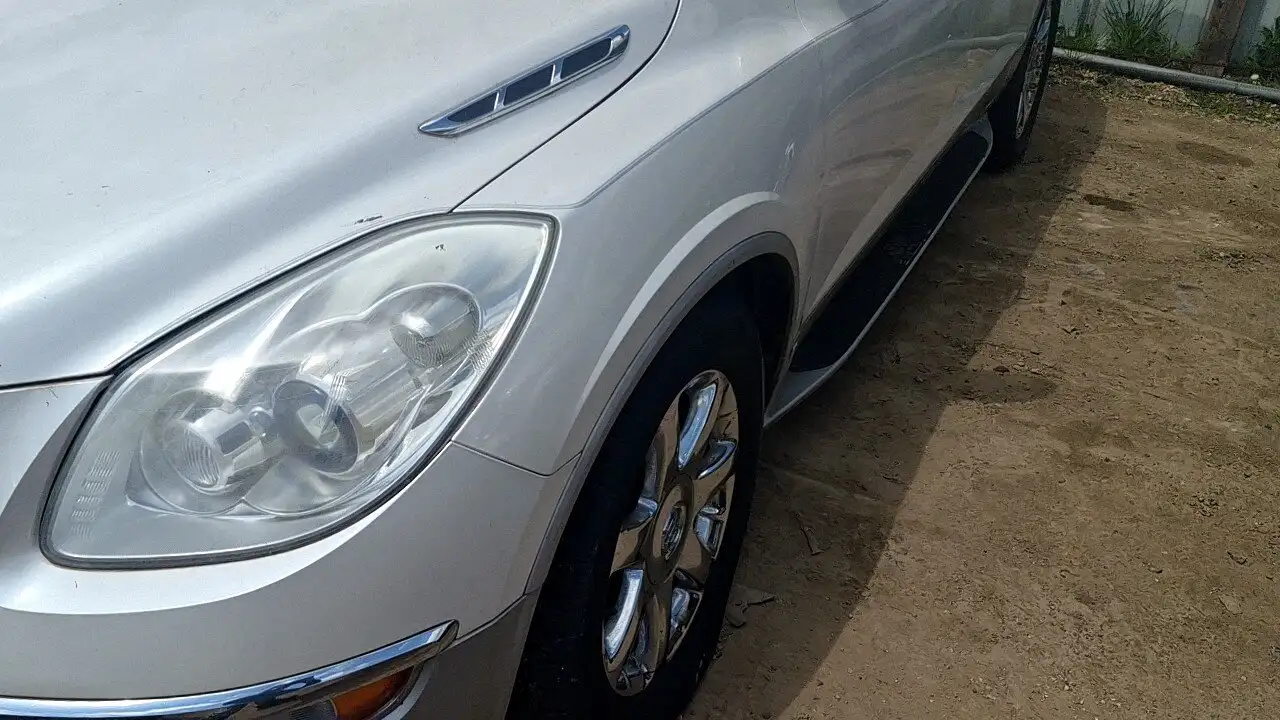Photo of 2010 Buick Enclave