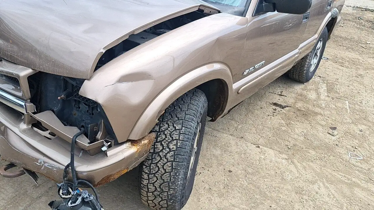 Photo of 2003 Chevrolet Blazer