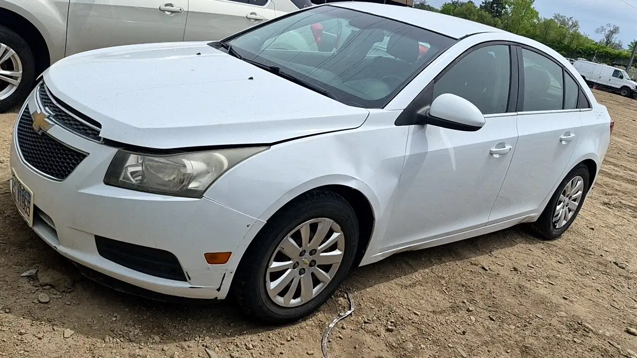 Photo of 2011 Chevrolet Cruze