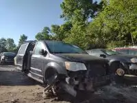 Photo of 2011 Chrysler Town & Country