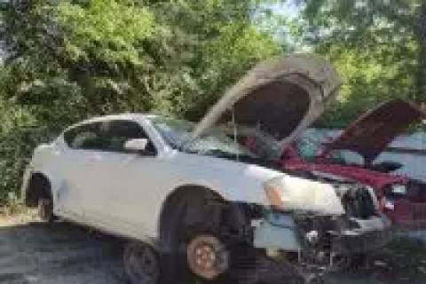 Photo of 2011 Dodge Avenger