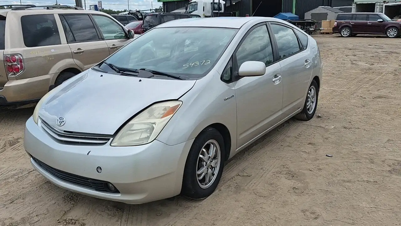 Photo of 2004 Toyota Prius
