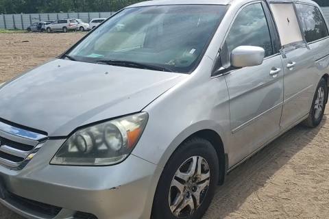 Photo of 2005 Honda Odyssey