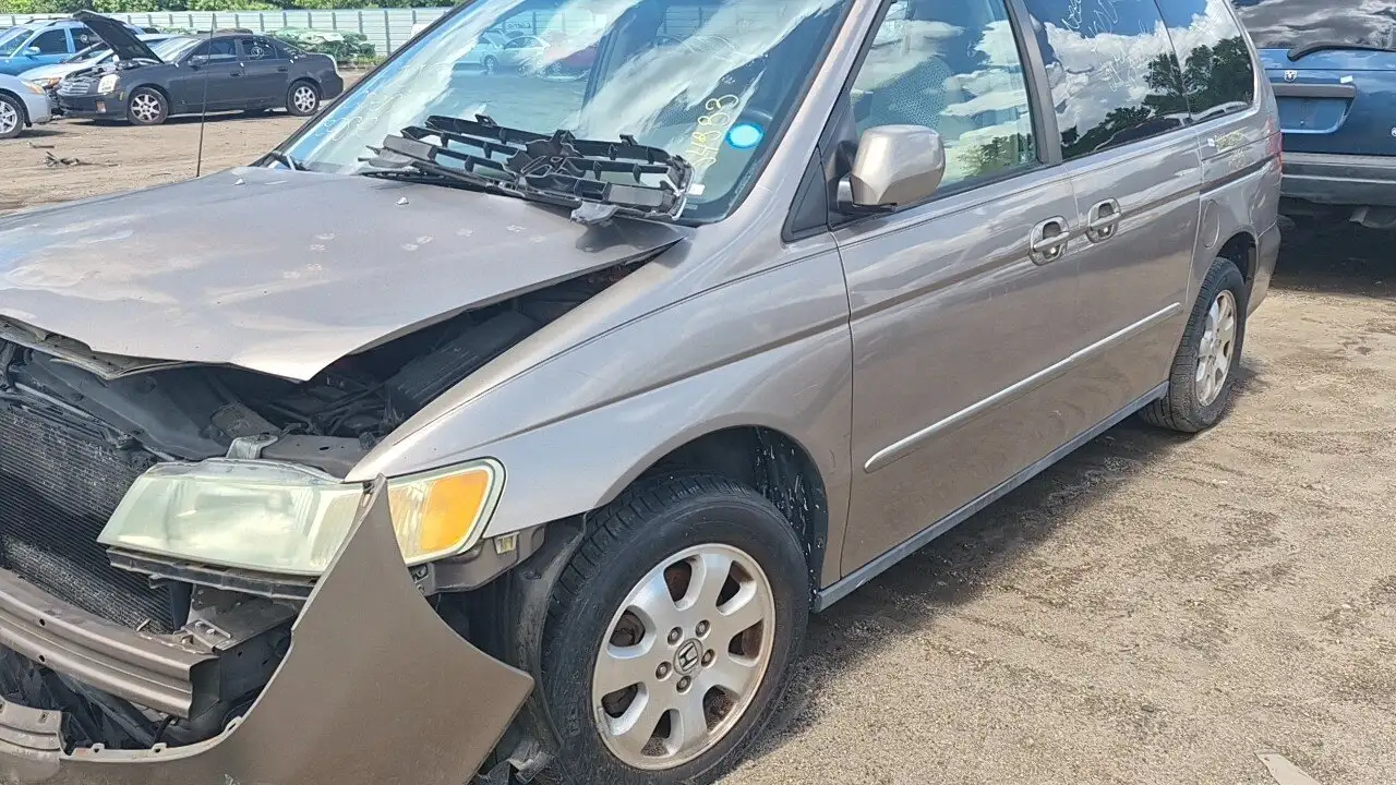 Photo of 2004 Honda Odyssey