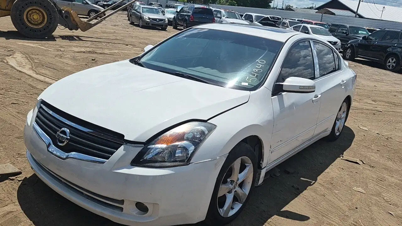 Photo of 2008 Nissan Altima