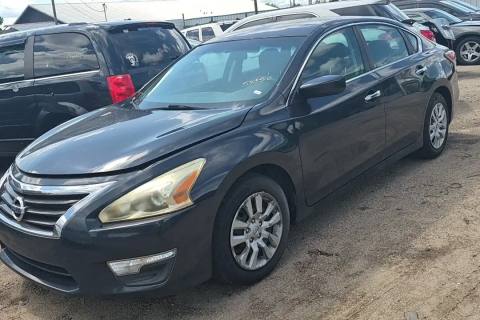 Photo of 2015 Nissan Altima