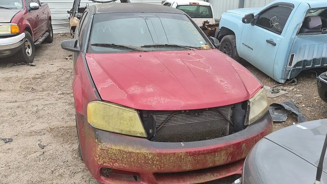 Photo of 2014 Dodge Avenger