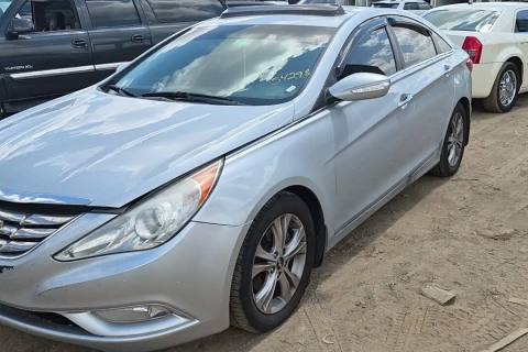 Photo of 2011 Hyundai Sonata