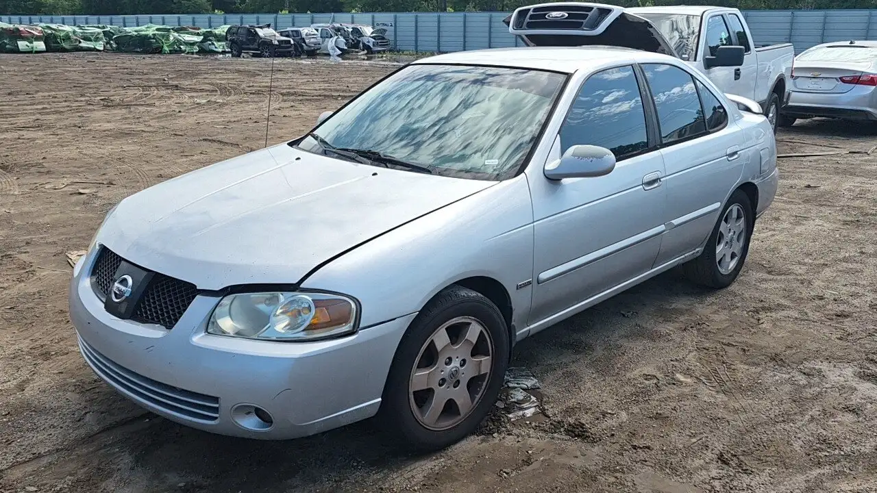 Photo of 2006 Nissan Sentra